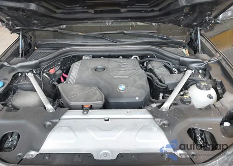 2021 BMW X4 xDrive30I z USA, uszkodzony, nr VIN 5UX2V1C0XM9H10053